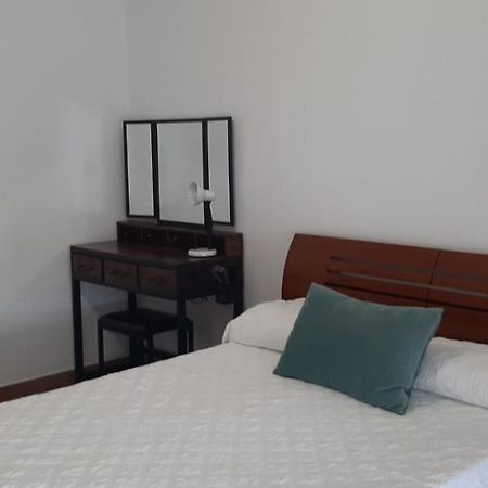 Alojamiento Casa Leon Santoña エクステリア 写真