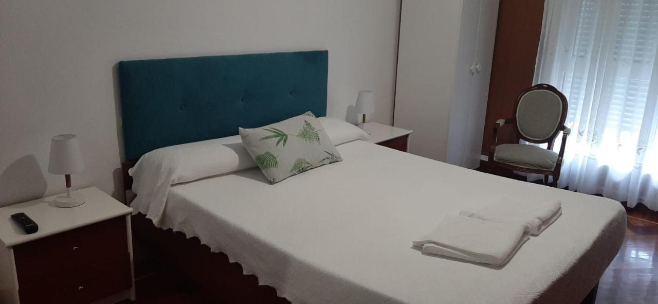 Alojamiento Casa Leon Santoña エクステリア 写真